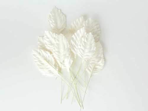 Leaves with a stem are medium "White" size 9 cm 10 pcs