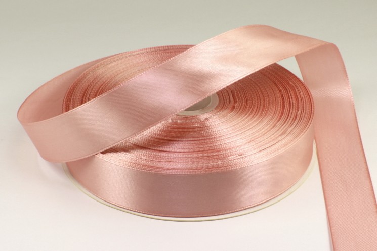 Satin ribbon "Pink-beige", width 2 cm, length 5.6 m