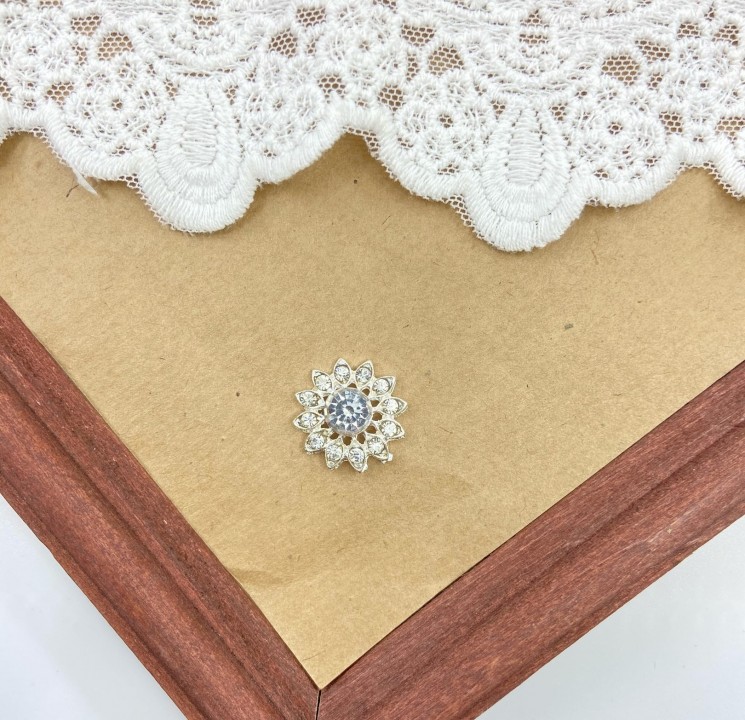 Brooch without attachment "Diamond flower", size 1.7 cm, 1 pc