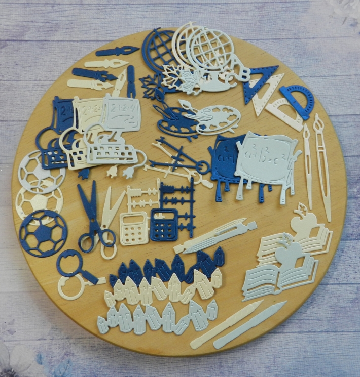 Вырубка набор школа 42эл. бумага кардсток 290 гр.