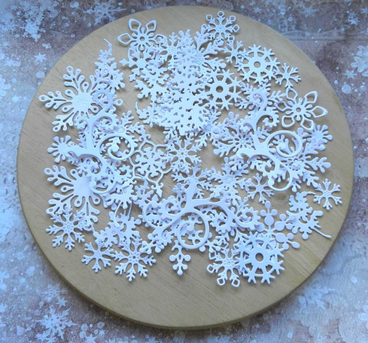 Вырубка набор 45 эл. Н.Г. бумага  кардсток 290 гр.