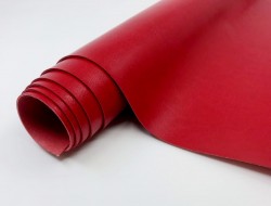 Переплётный кожзам Италия, цвет Красный, глянец, без текстуры,размер 33Х70 см, 255 г/м2