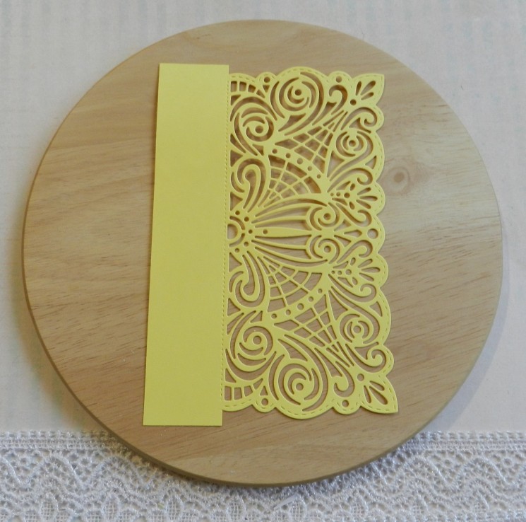 Вырубка "Павлиний хвост" желтая дизайнерская матовая бумага 160 гр.