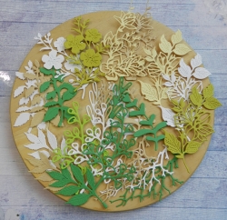 Вырубка набор 25эл. веточек листочков бумага кардсток 290 гр. 