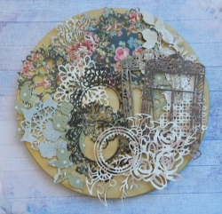 Вырубка набор 22эл. скрапбумага разных производителей.