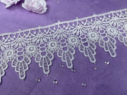 White knitted lace, width 6.3 cm, cut 50 cm