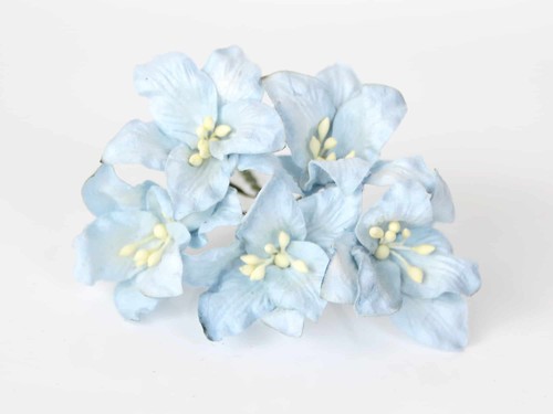 Лилии "Голубые" размер 2х2,5 см 5 шт