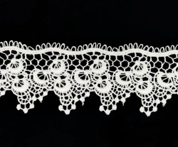 White lace guipure, width 4 cm, cut 50 cm