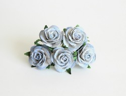 Розы двухтоновые "Голубые", размер 2,5 см, 5 шт