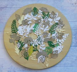 Вырубка набор листочков 55 эл. бумага кардсток  290 гр.