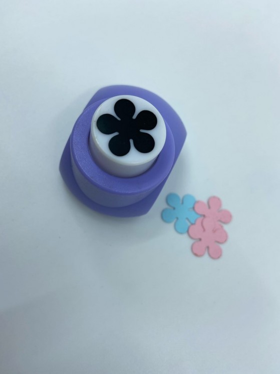 Hole punch shaped Astra No. 199, "Flower", 1, 8 cm