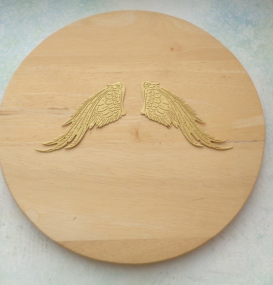 Вырубка " Крылья ангела" золотая дизайнерская бумага перламутровая 290 гр.