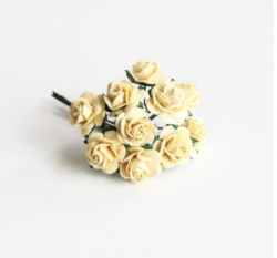 Розы "Светло-желтые" размер 1,5см, 5шт