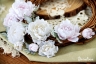 Набор цветов из ткани ручной работы Rosalina "Нежное прикосновение", 10 цветочков + 6 листочков, размер от 1,5 до 4,5 см