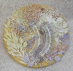 Вырубка набор 23эл. скрапбумага разных производителей.