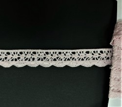 Кружевная лента "Розовая 2", ширина 1,4 см, отрез 50 см
